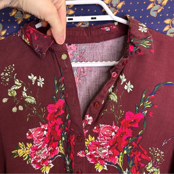 Floral burgundy button up tunic blouse - Picture 9 of 9